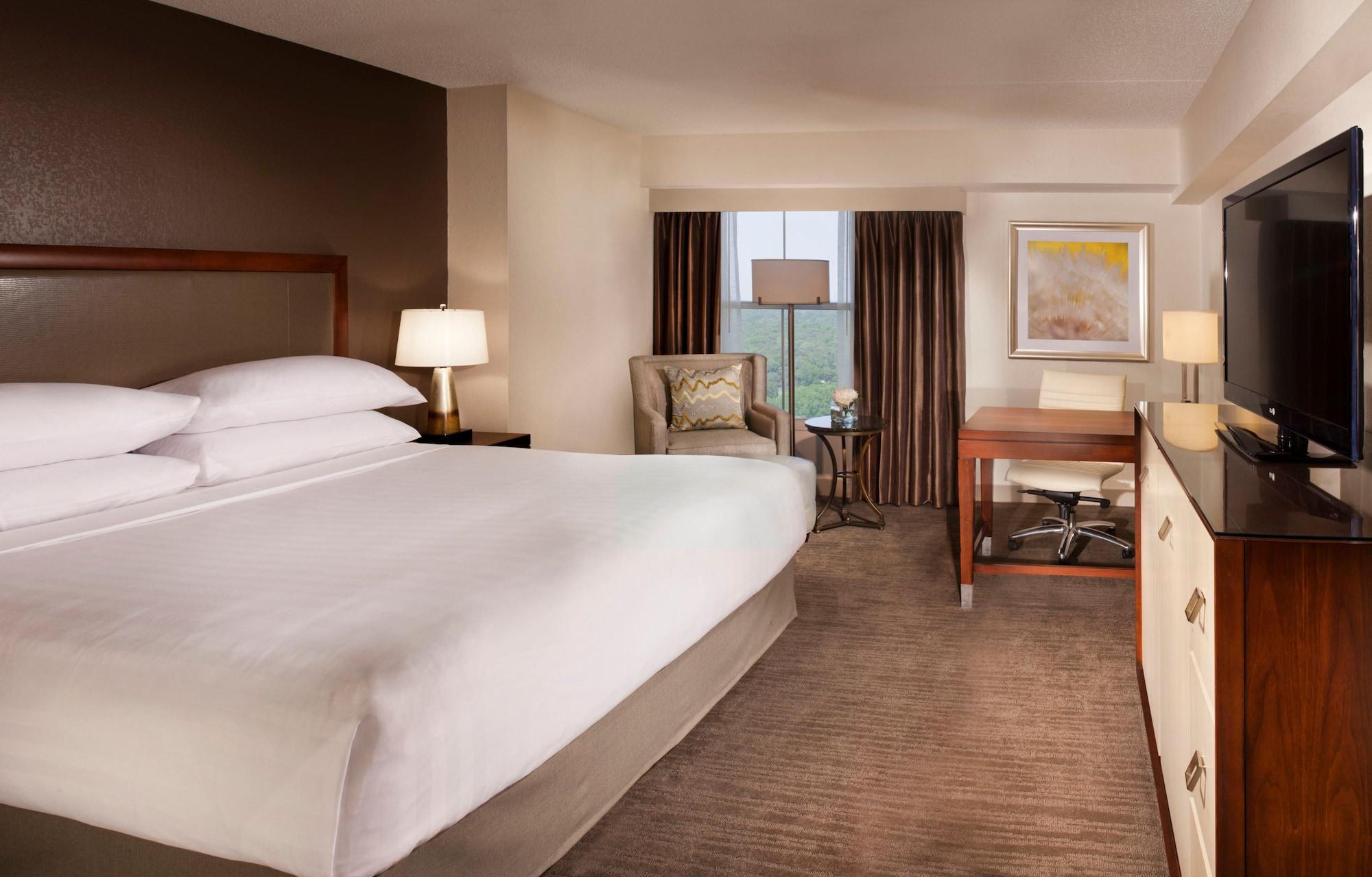 Hyatt Regency Long Island Hotel Hauppauge Exterior photo